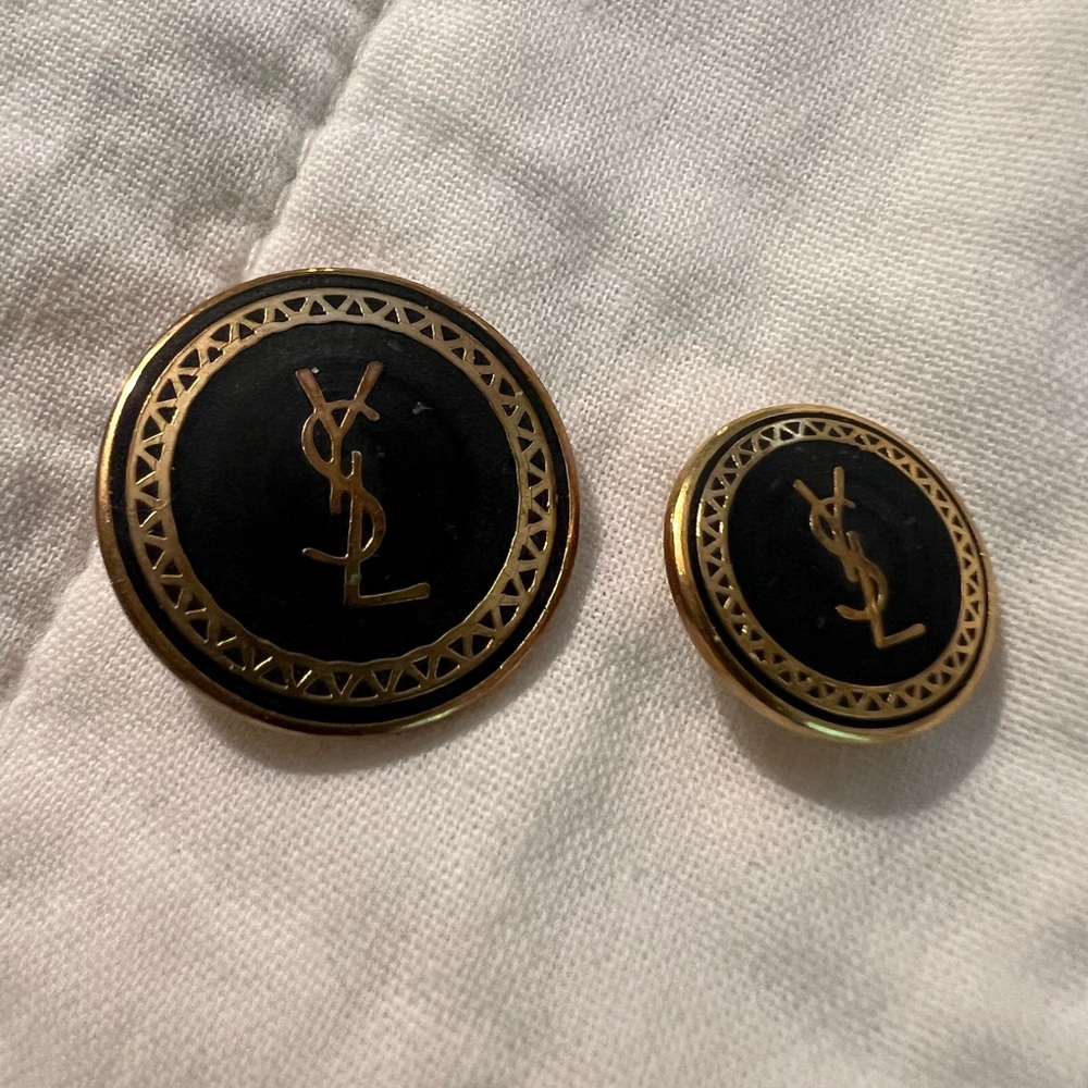 Yves Saint Laurent black enamel and gold Buttons set of 6 - Picture 3 of 6